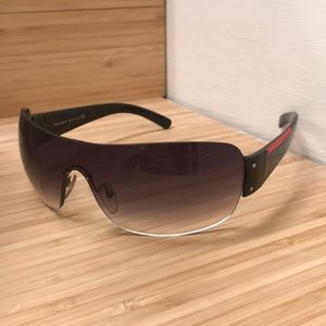 Prada sport sunglasses SPS07F